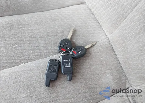 2012 Subaru Legacy 2.5I Premium из США, поврежденный, VIN 4S3BMBG64C3030060